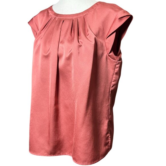 Liz Claiborne CAREER Womens Cap Sleeve Pleated Blouse Silky Shine Pink S Preppy - Picture 3 of 10